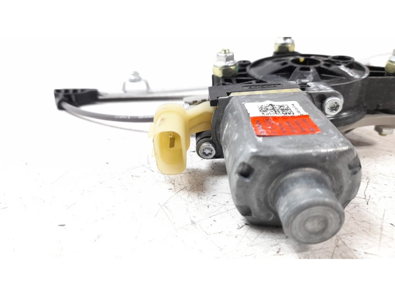 Recambio de elevalunas trasero derecho para kia rio (yb) 1.2 cat referencia OEM IAM 83460H8000  