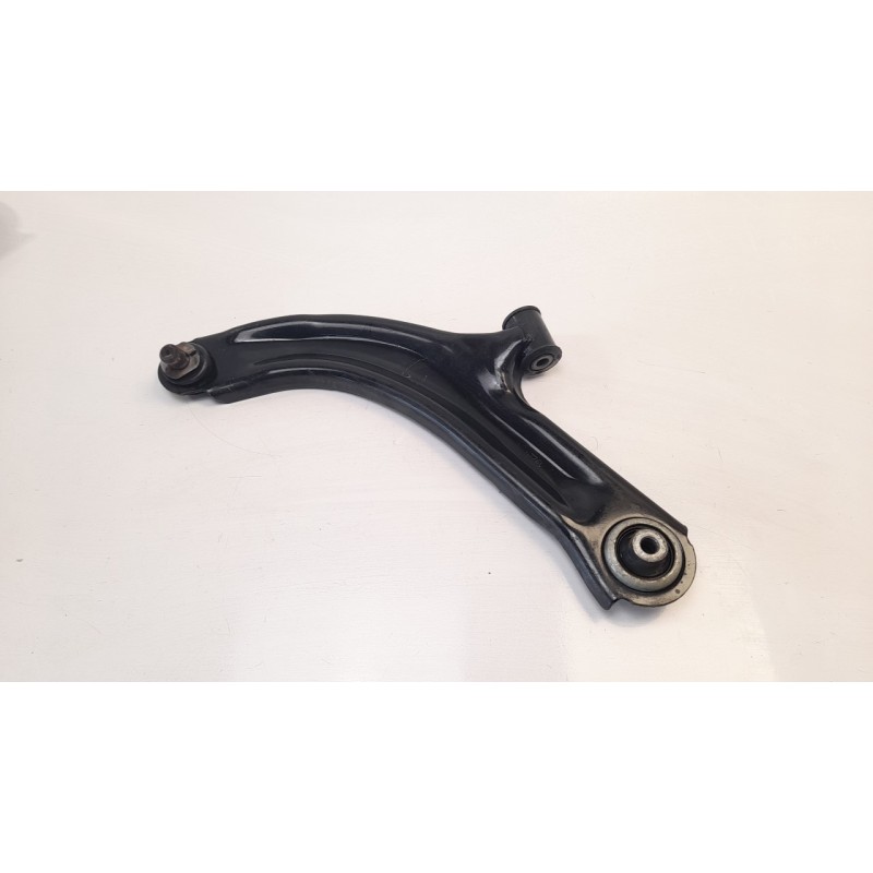 Recambio de brazo suspension inferior delantero izquierdo para renault clio iii 1.2 referencia OEM IAM 8200346941 BR1799 