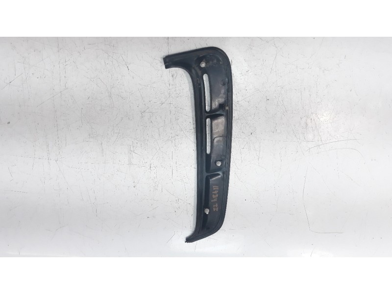 Recambio de moldura para nissan terrano/terrano.ii (r20) 3.0 td cat referencia OEM IAM   