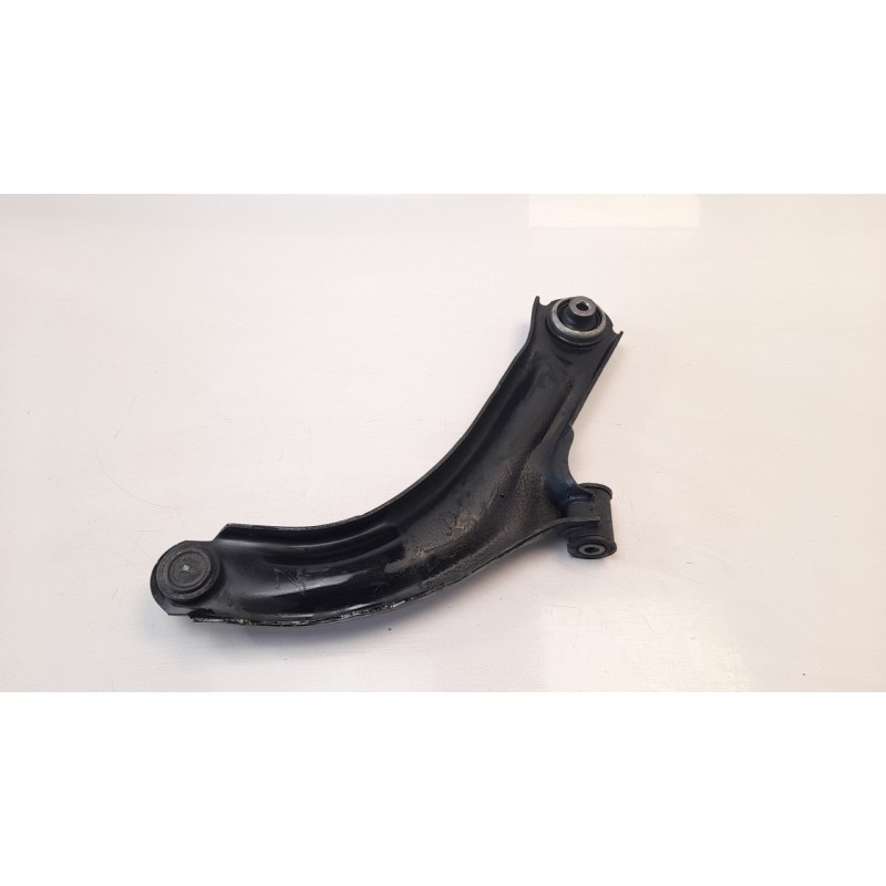 Recambio de brazo suspension inferior delantero izquierdo para renault clio iii 1.2 referencia OEM IAM 8200346941 BR1799 