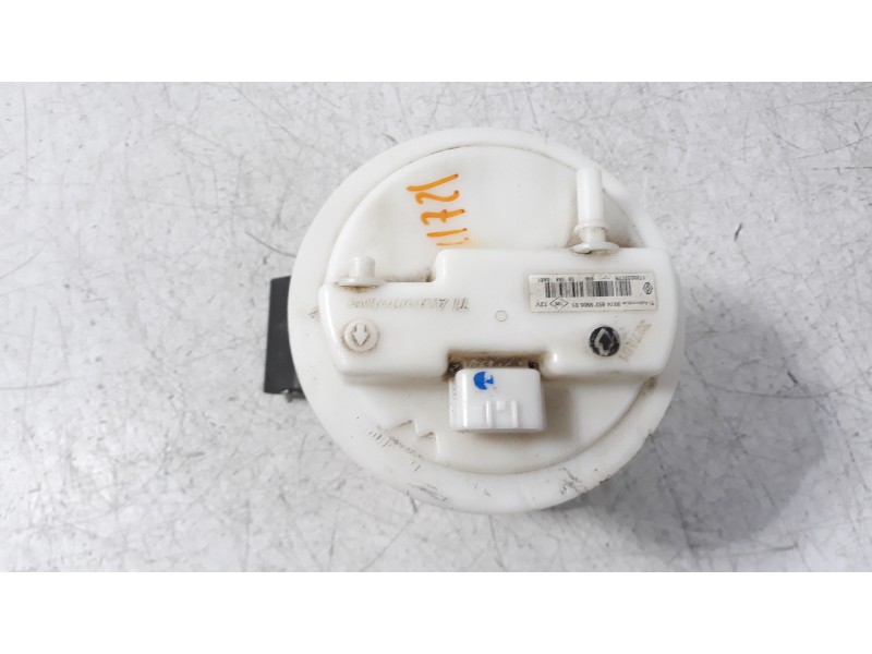 Recambio de bomba combustible para dacia sandero basis referencia OEM IAM 172022377R  