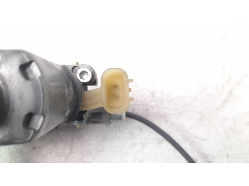 Recambio de elevalunas trasero izquierdo para kia rio (yb) 1.2 cat referencia OEM IAM 83401H8100  