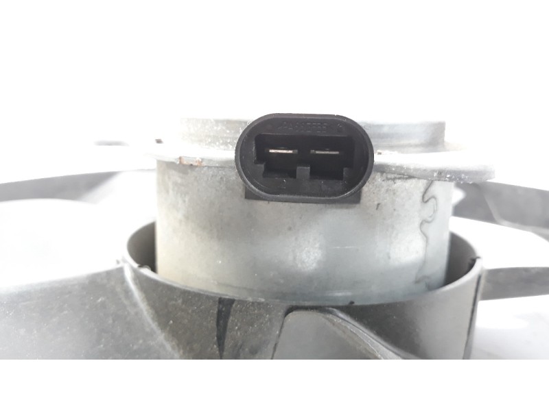 Recambio de electroventilador para renault clio iii 1.2 referencia OEM IAM 144814125A  