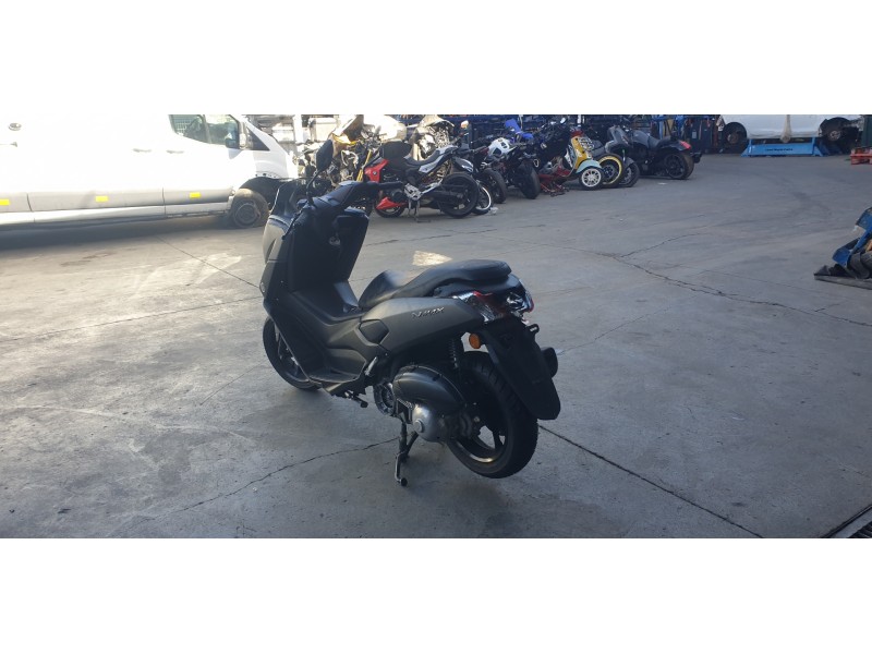 yamaha nmax del año 2020