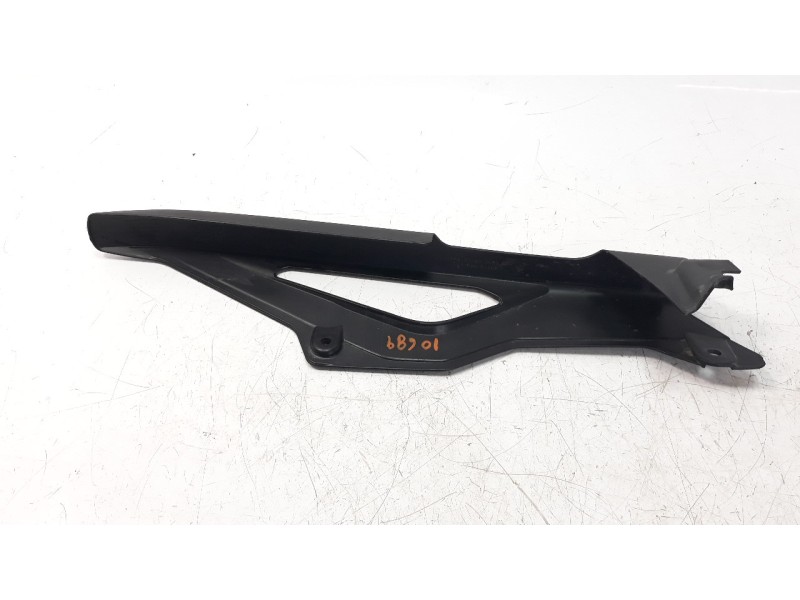 Recambio de moldura para honda nc 750 nc 750 x referencia OEM IAM 40510MGSD30  