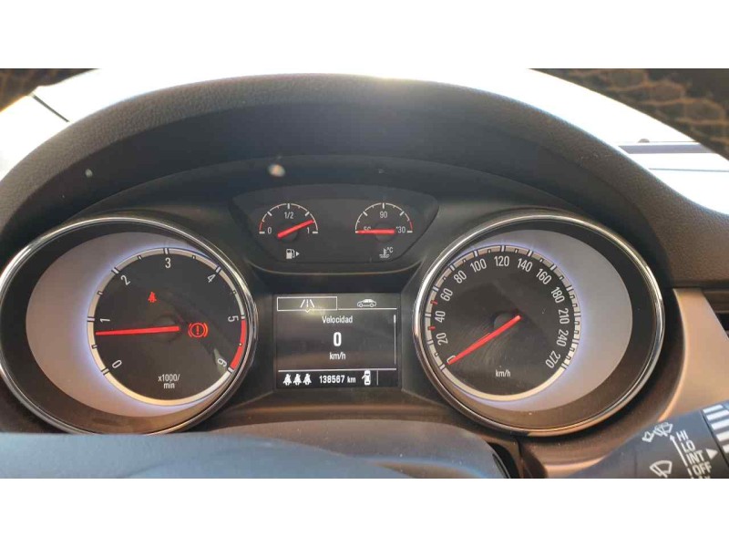 opel astra k lim. 5türig del año 2015