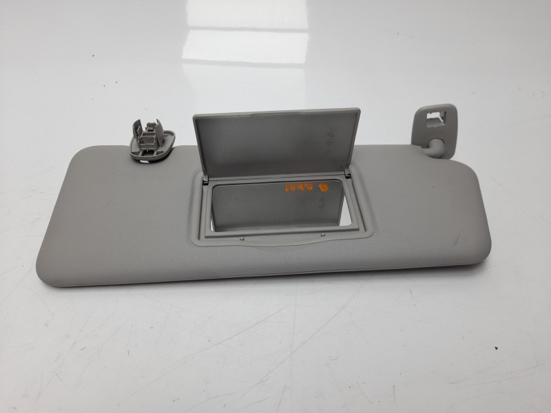 Recambio de parasol derecho para renault clio iv technofeel referencia OEM IAM 964003555R  