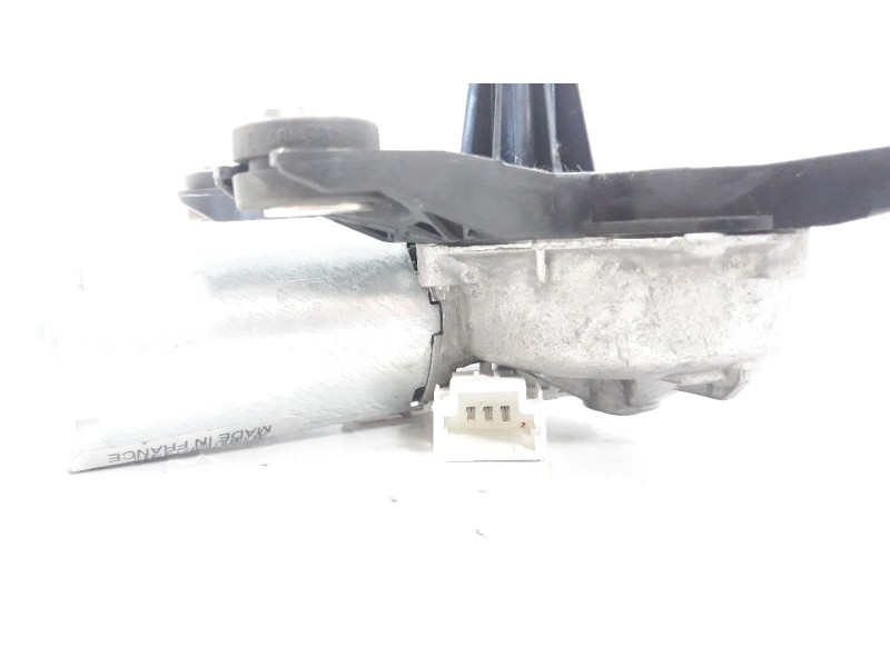 Recambio de motor limpia trasero para renault clio iii 1.2 referencia OEM IAM 8200311486  