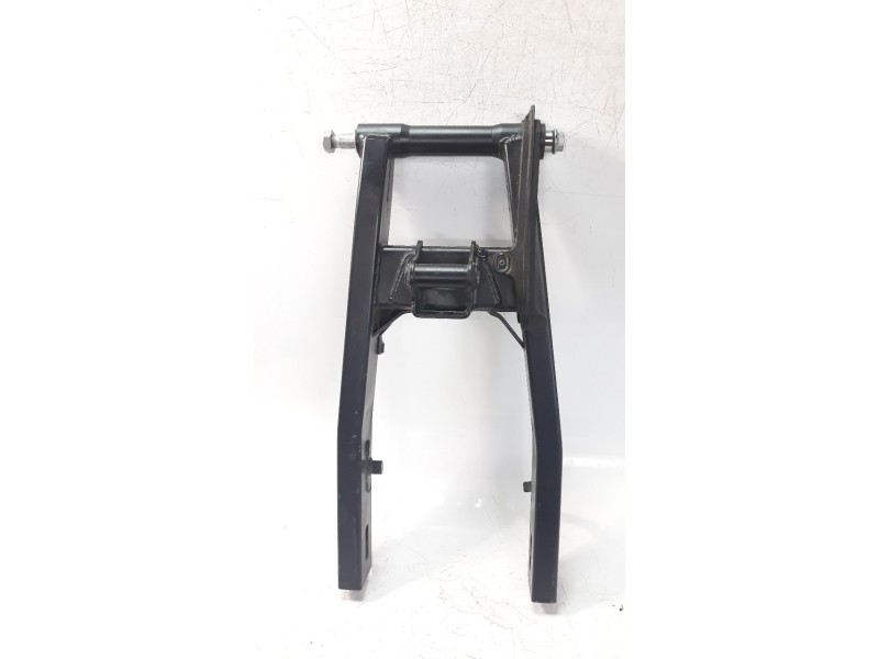 Recambio de puente trasero para honda nc 750 nc 750 x referencia OEM IAM 52200MGSD32  