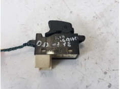 Recambio de mando elevalunas delantero derecho para kia cerato 1.6 cat referencia OEM IAM 935782D000   2