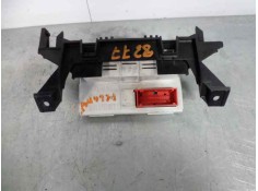Recambio de pantalla multifuncion para renault megane ii berlina 5p luxe privilege referencia OEM IAM 8200107839   2