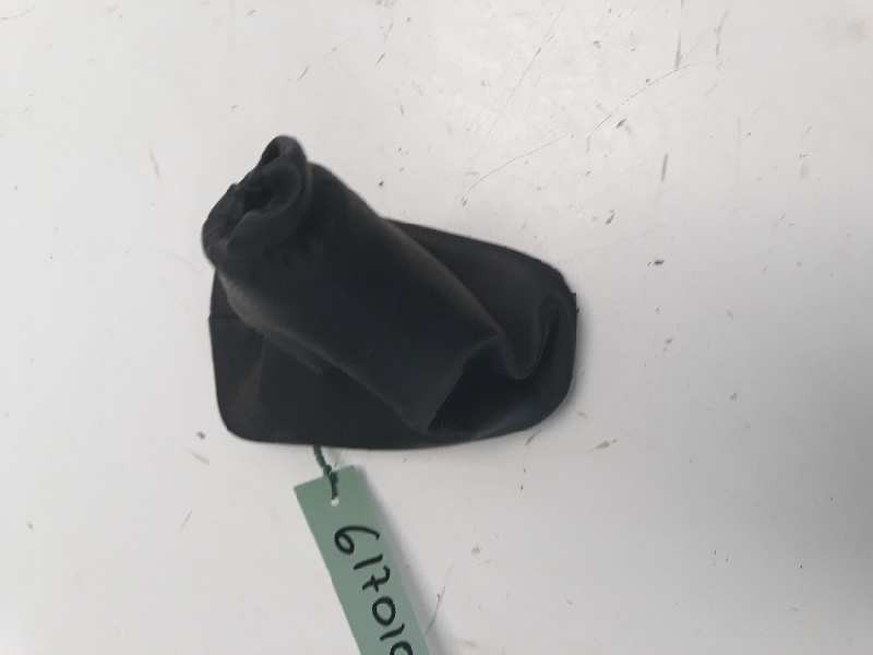 Recambio de guarnecidos palanca cambio para citroen c3 collection referencia OEM IAM   