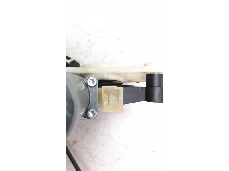 Recambio de elevalunas delantero derecho para seat leon (5f1) 1.6 tdi referencia OEM IAM 5F4837462D  