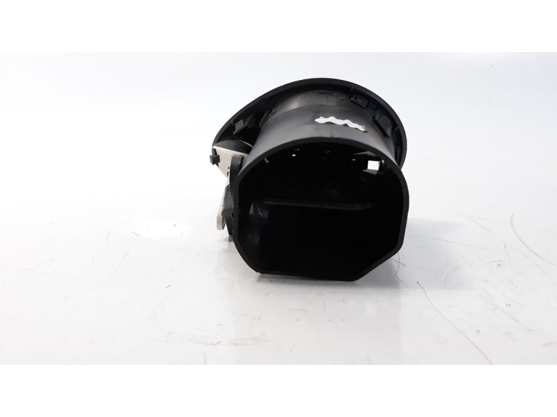 Recambio de rejilla aireadora para renault clio iii 1.2 referencia OEM IAM 220407AN  