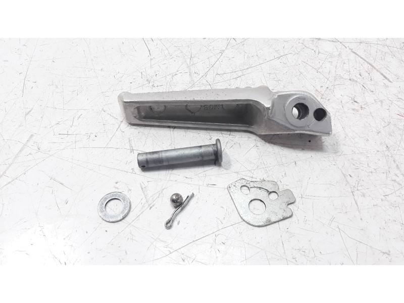 Recambio de estribo para honda nc 750 nc 750 x referencia OEM IAM 50712MGSD30  