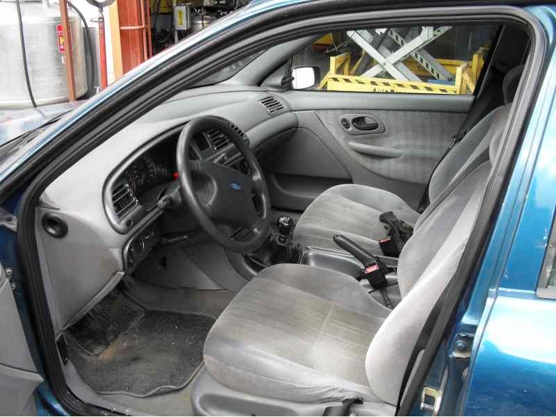 ford mondeo berlina/familiar (fd) del año 1993