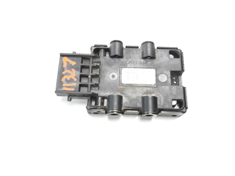 Recambio de modulo electronico para toyota yaris 1.5 16v cat referencia OEM IAM 8957134070A  