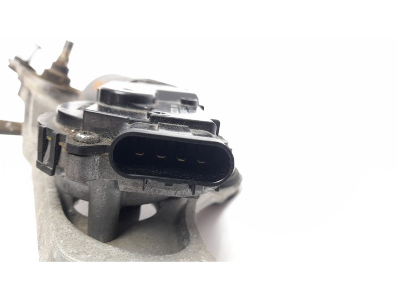 Recambio de motor limpia delantero para opel insignia berlina excellence referencia OEM IAM 13227392  