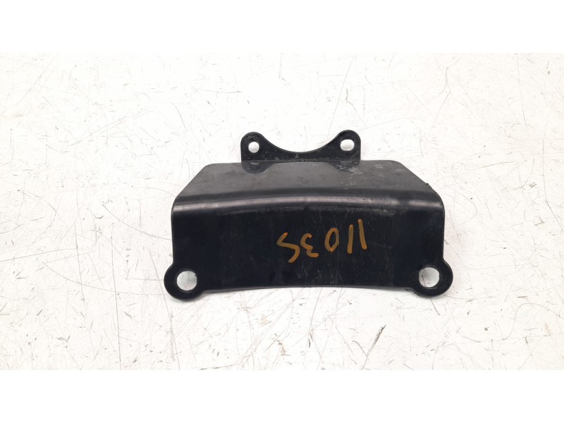 Recambio de moldura para yamaha x-max 125 referencia OEM IAM B74F472101  