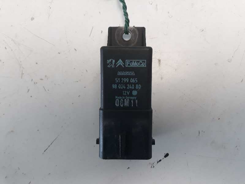 Recambio de caja precalentamiento para citroen c3 collection referencia OEM IAM 9802424080  