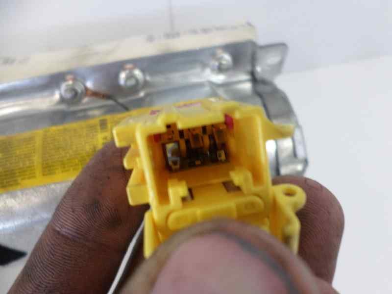 Recambio de airbag delantero derecho para seat cordoba berlina (6k2) stella referencia OEM IAM 6K0880204A  