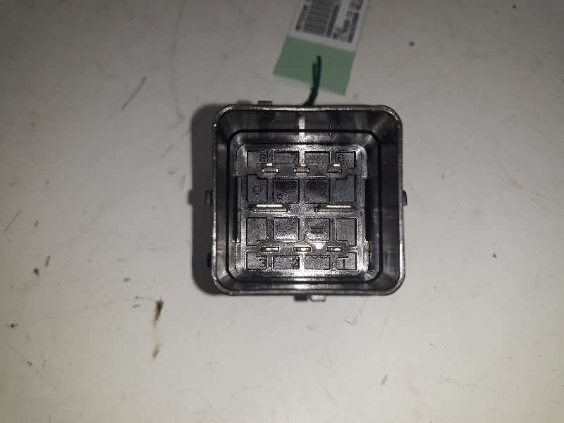 Recambio de caja precalentamiento para citroen c3 collection referencia OEM IAM 9802424080  