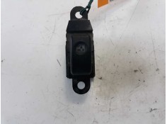 Recambio de mando elevalunas delantero derecho para hyundai h 1 h 1 furg.caja cerr.c. puerta referencia OEM IAM 935804A000  