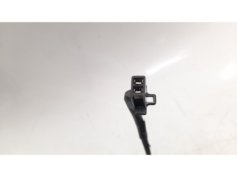 Recambio de interruptor para yamaha x-max 125 referencia OEM IAM B74H256600  