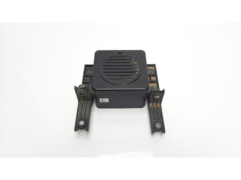 Recambio de modulo electronico para hyundai kona referencia OEM IAM 96390CM000  