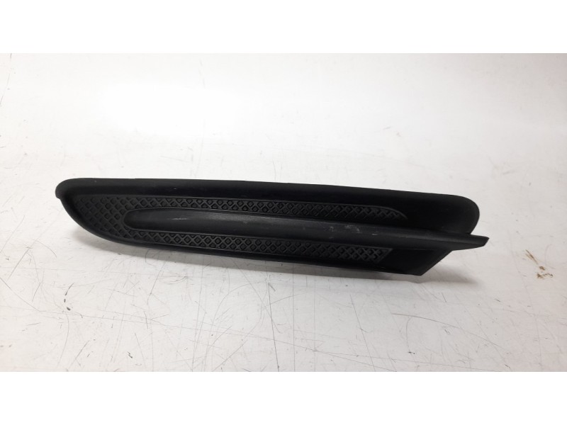 Recambio de moldura para opel mokka 1.6 cdti dpf referencia OEM IAM 95235062 107166120 