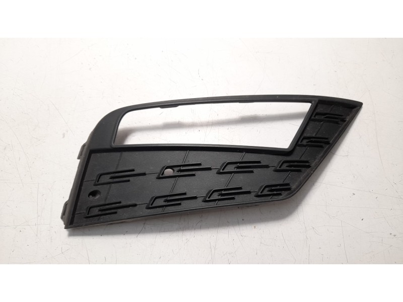 Recambio de rejilla paragolpes derecha para seat leon (5f1) 1.2 tsi referencia OEM IAM 5F0853666G 107213315 