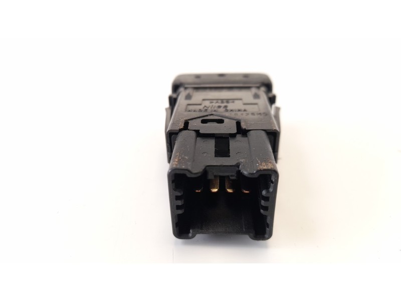 Recambio de interruptor para suzuki vitara 1.4 16v cat referencia OEM IAM 3785061M00000  