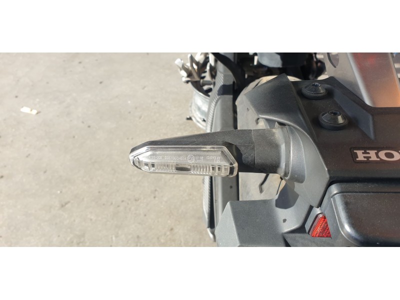 Recambio de piloto trasero izquierdo para honda cb 500f cb 500 f referencia OEM IAM 33650MKPD01  