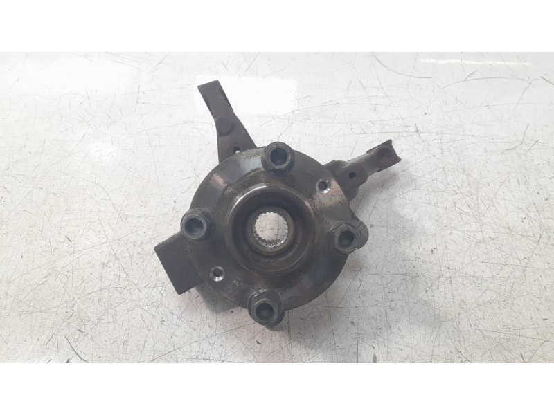 Recambio de mangueta delantera derecha para dacia sandero stepway referencia OEM IAM 400143444R  