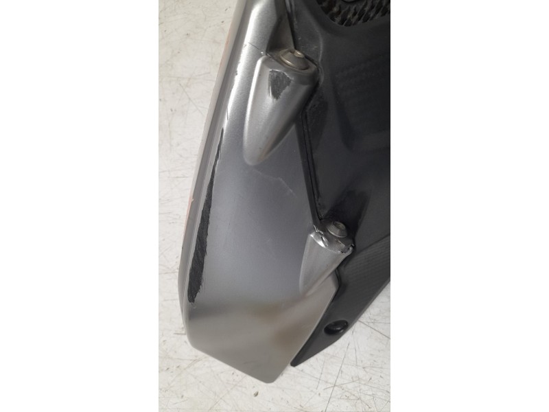 Recambio de moldura para honda cb 500f cb 500 f referencia OEM IAM 64330MKPJ400  