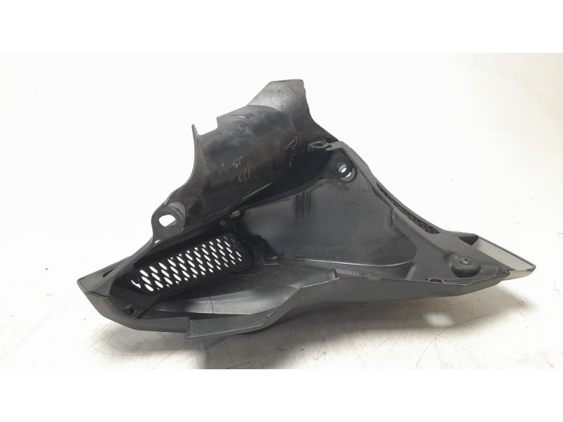 Recambio de moldura para honda cb 500f cb 500 f referencia OEM IAM 64330MKPJ400  
