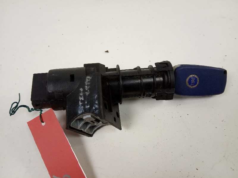 Recambio de conmutador de arranque para fiat stilo (192) referencia OEM IAM 00467601520 61001500 