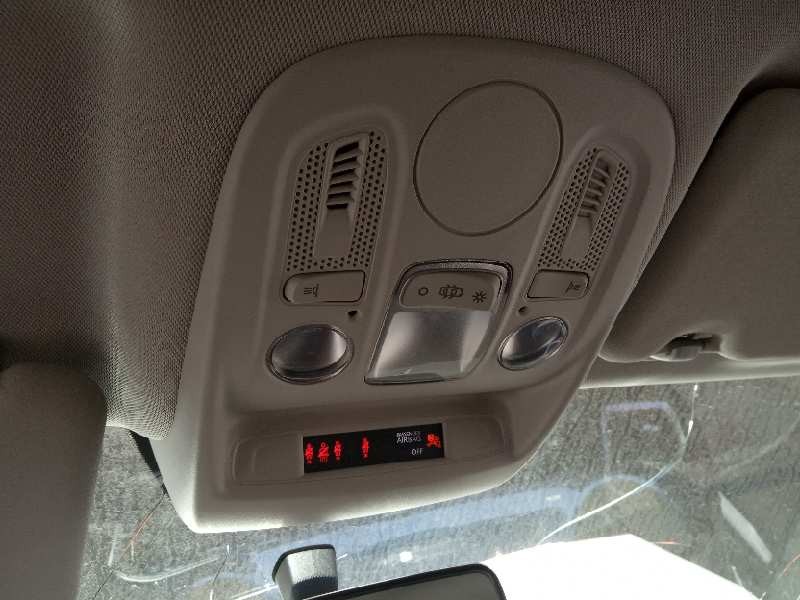 Recambio de luz interior para citroen c4 lim. tonic referencia OEM IAM 9671645977  