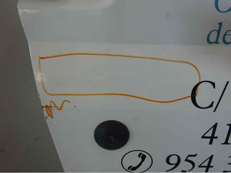 Recambio de puerta delantera derecha para ford transit mod. 2000 combi ft 330 2.4 medio referencia OEM IAM 1717243  