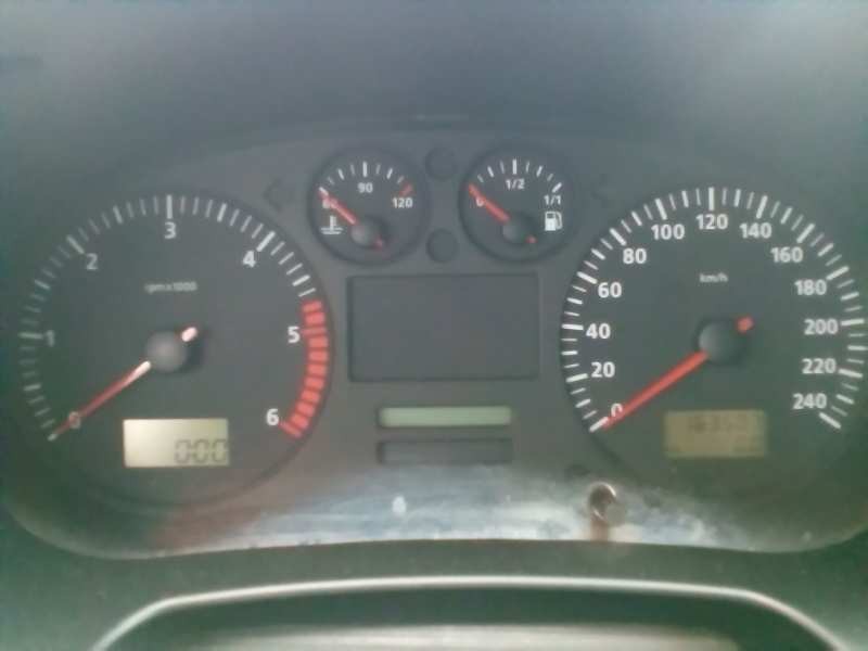 seat toledo (1m2) del año 2001