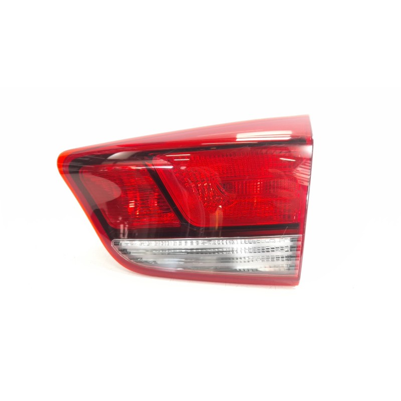 Recambio de piloto trasero derecho interior para kia rio (yb) 1.2 cat referencia OEM IAM 92404H8010  