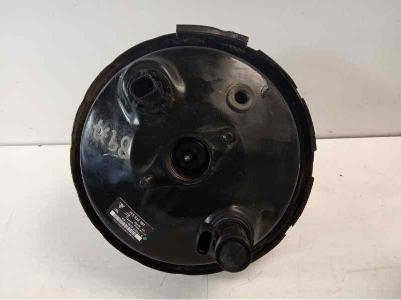 Recambio de servofreno para porsche cayenne (typ 9pa) s referencia OEM IAM 7L5612101  