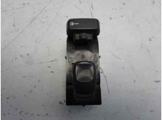 Recambio de mando elevalunas trasero derecho para volvo v40 familiar 1.8 16v referencia OEM IAM 30638702  