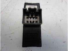 Recambio de mando elevalunas trasero derecho para volvo v40 familiar 1.8 16v referencia OEM IAM 30638702   2