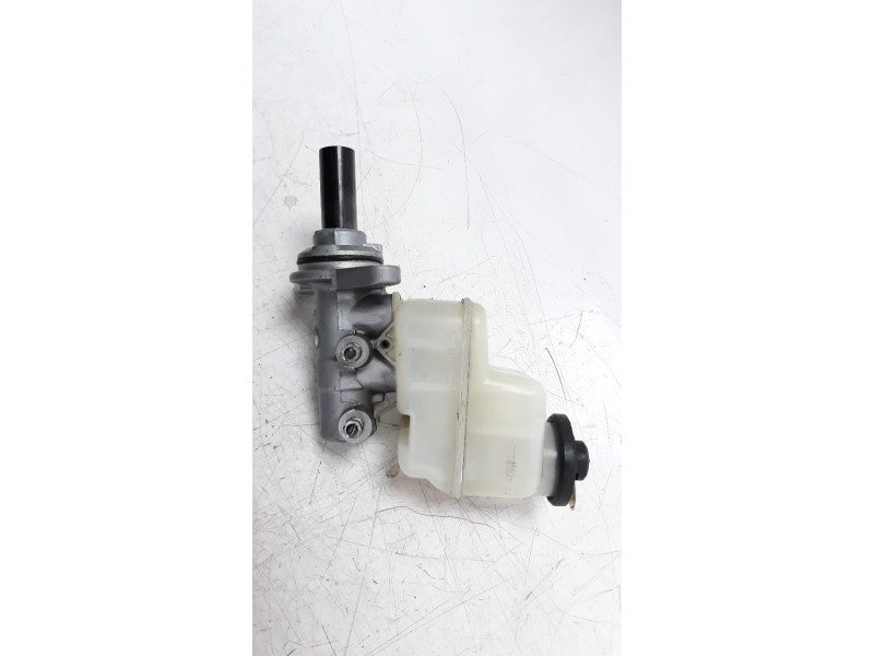 Recambio de bomba freno para toyota rav 4 (a3) 2.2 d-4d cat referencia OEM IAM 4720142392  