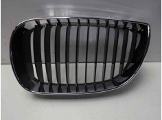 Recambio de rejilla delantera para bmw serie 1 berlina (e81/e87) referencia OEM IAM 51137166439 107061305 BM1212004