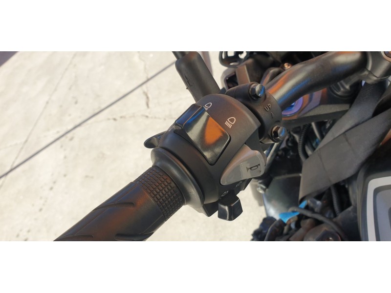 Recambio de piña luces izquierda para honda cb 500f cb 500 f referencia OEM IAM 35200MKPD41  