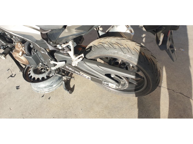 Recambio de basculante para honda cb 500f cb 500 f referencia OEM IAM 52200MKPJ00  