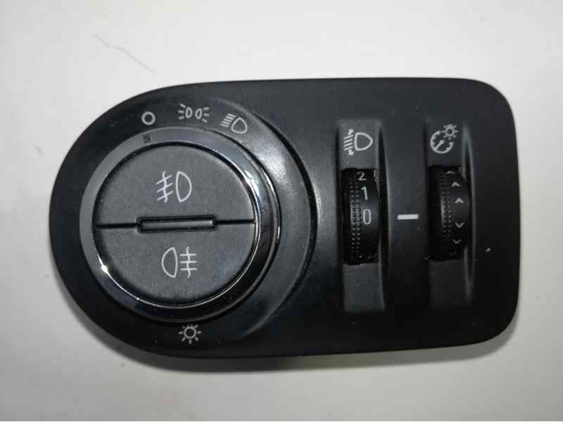 Recambio de mando luces para opel corsa d cmon referencia OEM IAM 13310331  