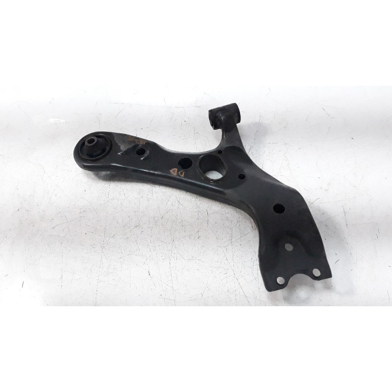 Recambio de brazo suspension inferior delantero derecho para toyota rav 4 (a3) 2.2 d-4d cat referencia OEM IAM 4806842060  